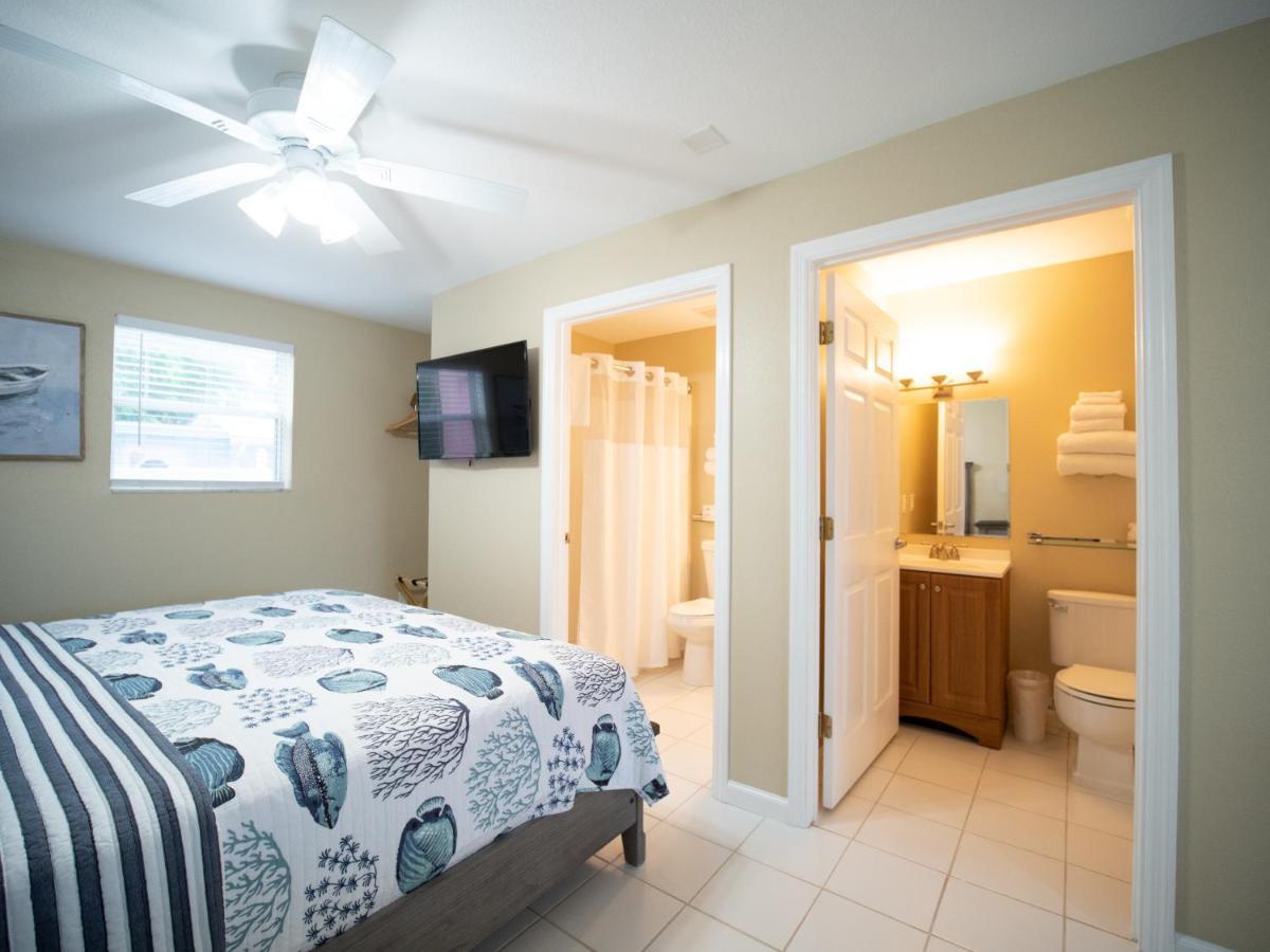 Caribbean Shores Waterfront Resort Jensen Beach Exterior photo