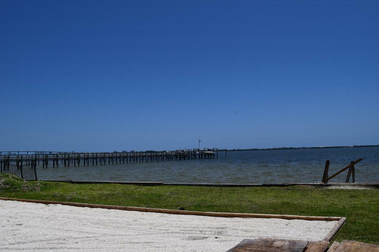 Caribbean Shores Waterfront Resort Jensen Beach Exterior photo