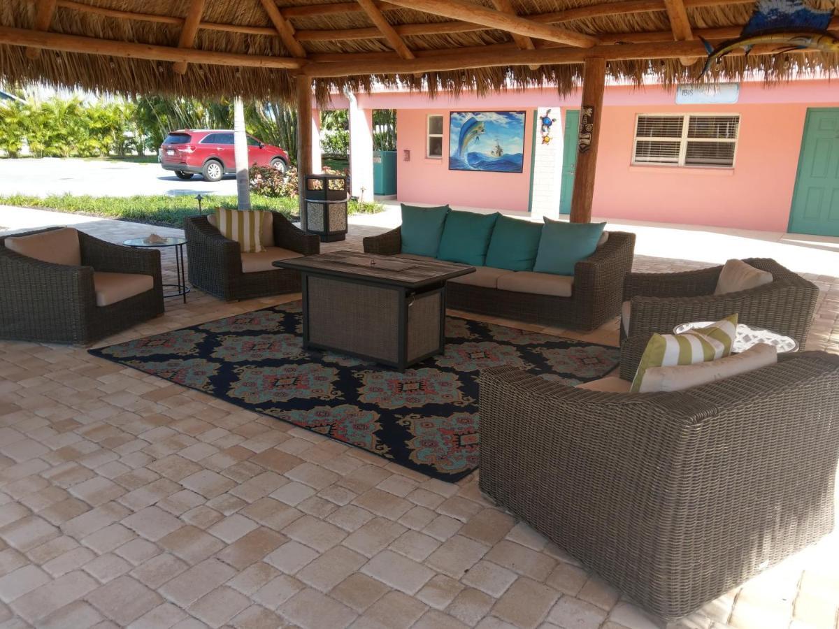 Caribbean Shores Waterfront Resort Jensen Beach Exterior photo